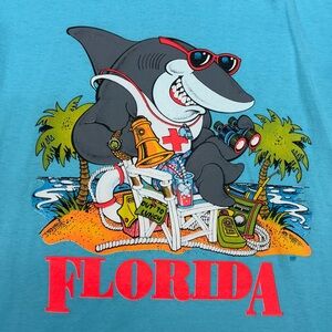 Vintage 90s Fruit of the Loom BEST Funny Florida Shark Graphic Tee Blue XL